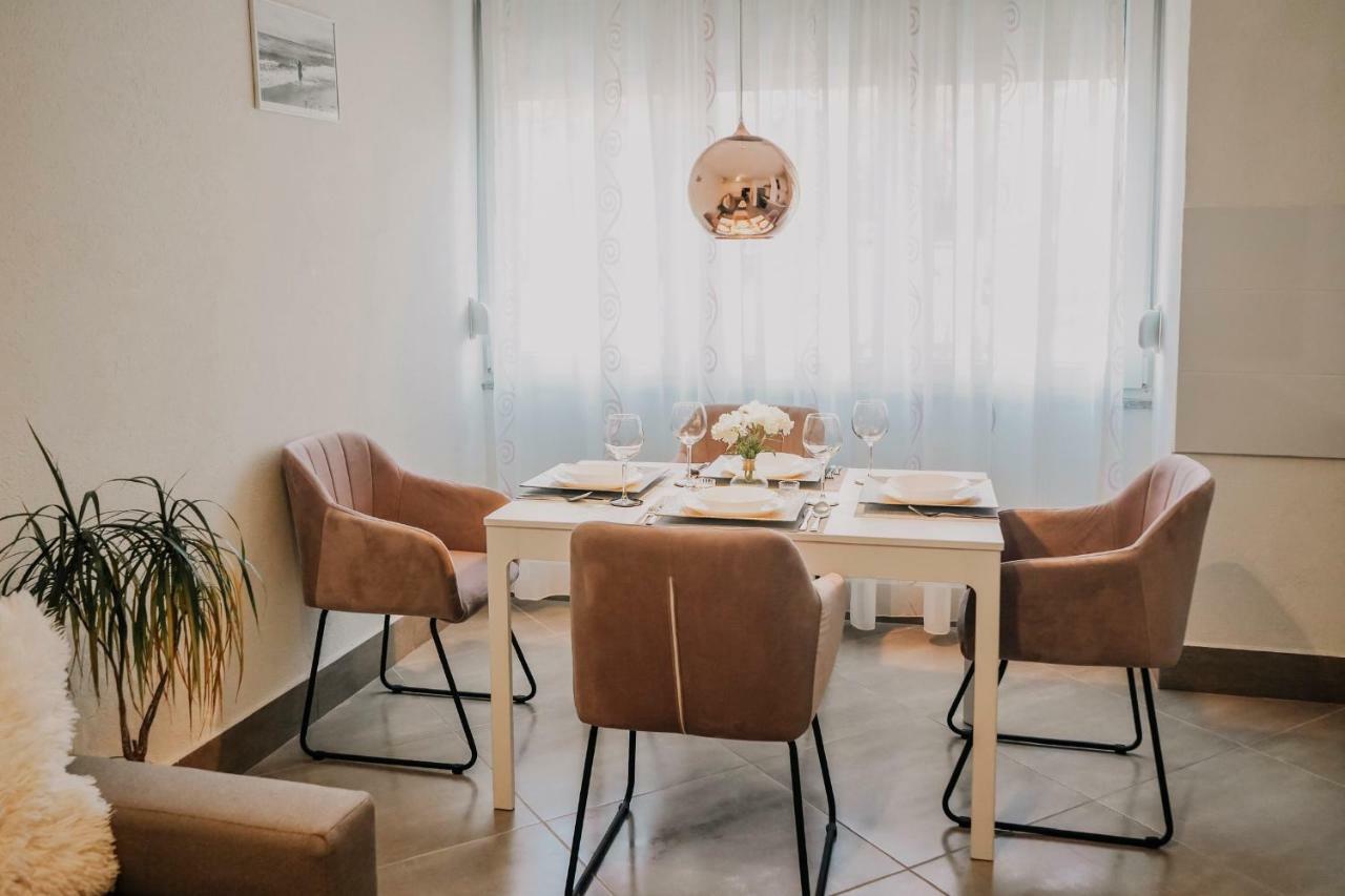 Apartman Bacchus Пула Екстер'єр фото